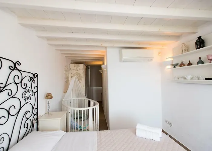 Charming Cycladic-style In Mykonos Old Town * Mykonos Town